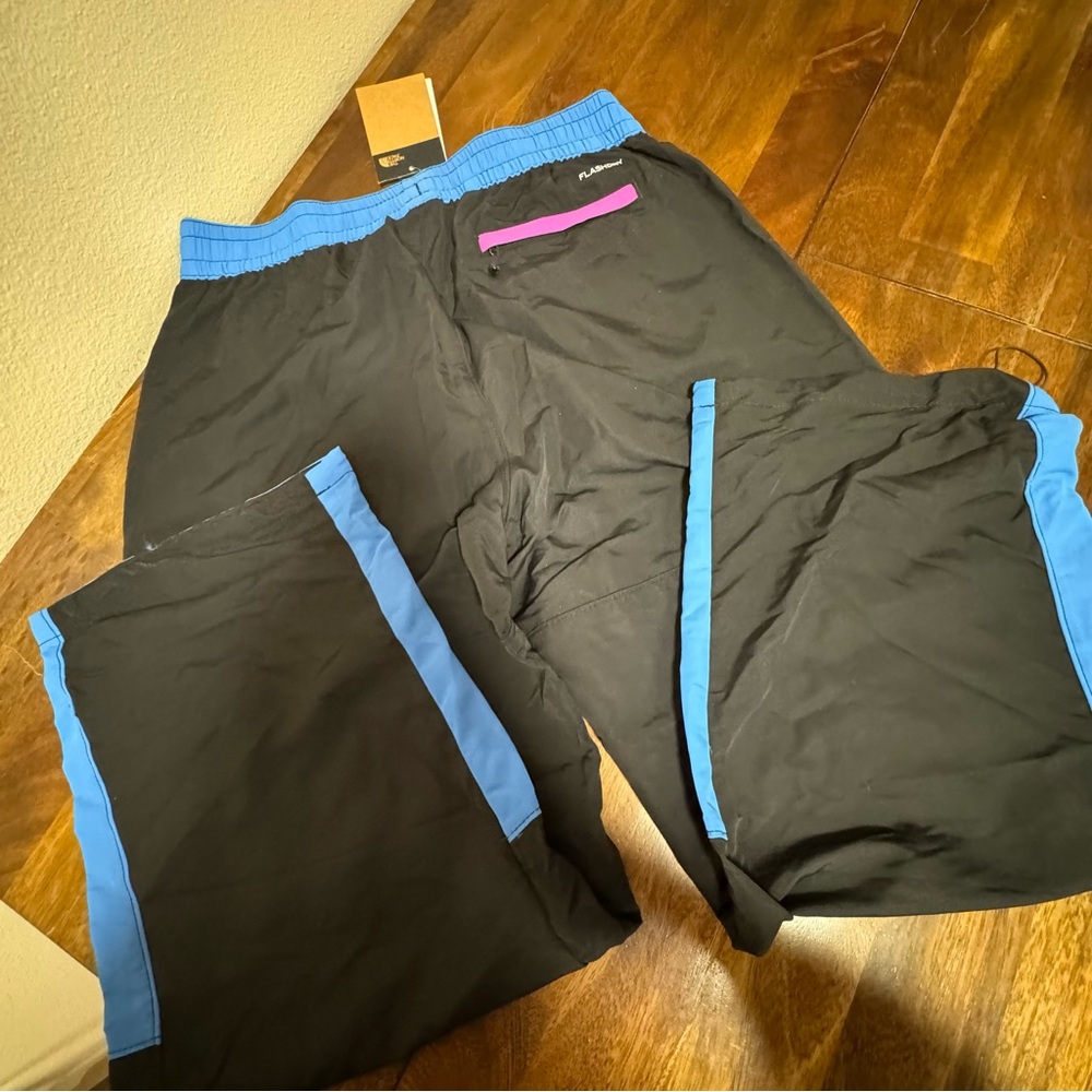 NWT North Face Pants - Picture 4 of 8